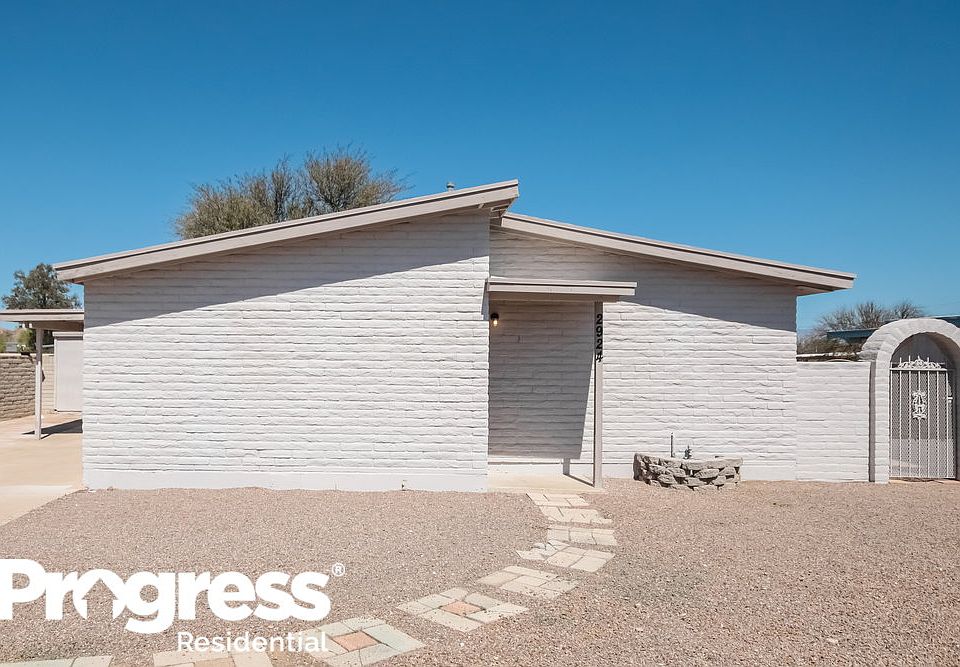 1st image of 2924 W Maxine Cir