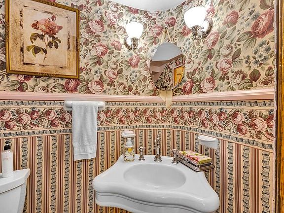 25th image of this home