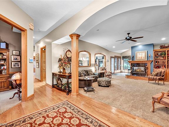3rd image of 3302 Ashton Dr