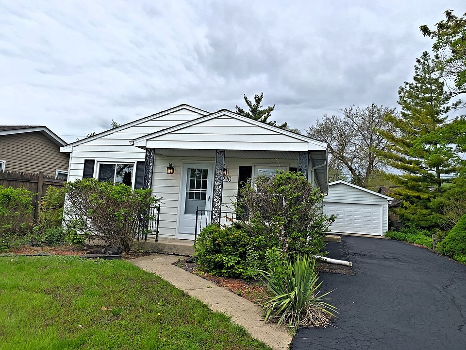 1st image of 1220 Lotus Dr