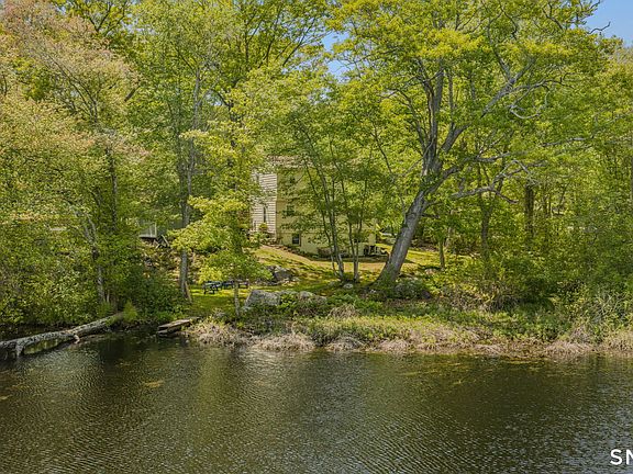 4th image of 148 Flanders Road