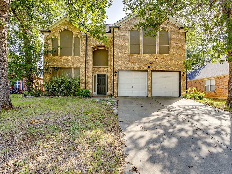1st image of 519 Deerwood Dr