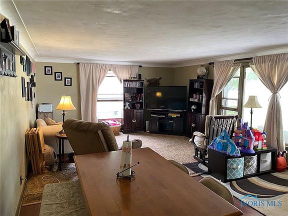 4th image of 434 S Wilhelm St