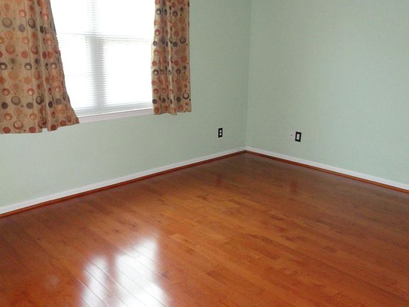 3rd image of 12105 Greenway Ct APT 189