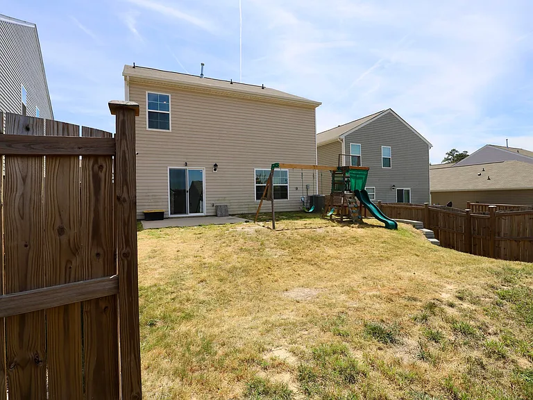 352 Sandbach Rd — Photo 73