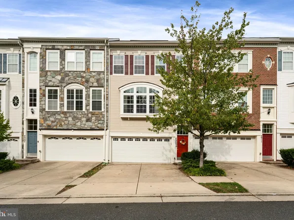 4909 Potomac Highlands Cir, Triangle, VA 22172
