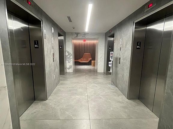 4th image of 350 S Miami Ave #1111