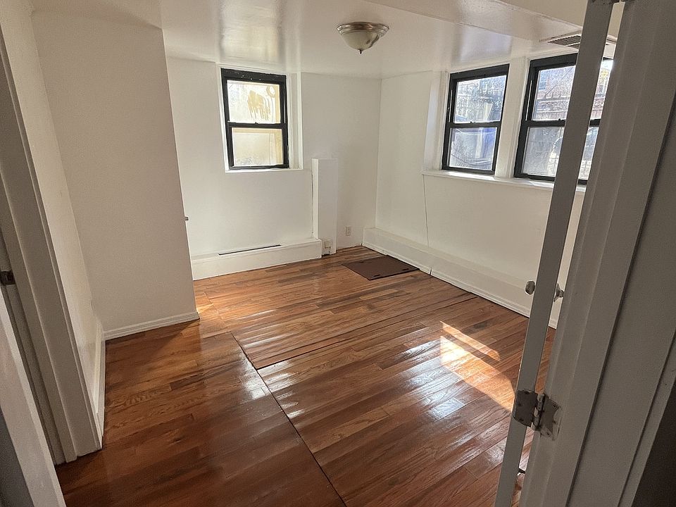 1st image of 1133 E 224th St #1