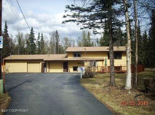 1060 N Leatherleaf Loop, Wasilla, AK 99654