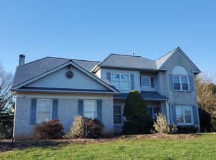 101 Ridgeview Rd, North Wales, PA 19454