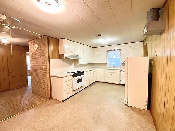5th image of 709 W Schubert St