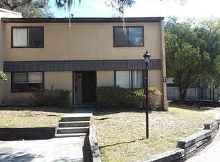 727 Oaks Field Rd, Jacksonville, FL 32211