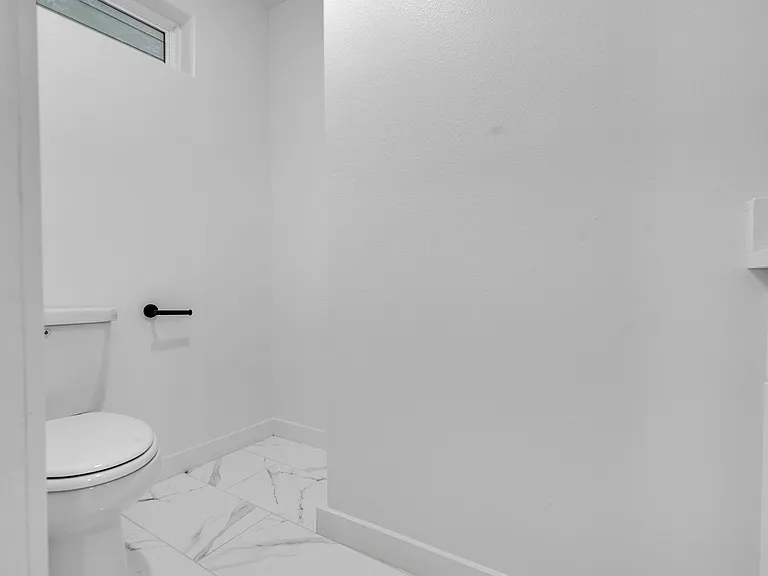 9410 Firnat St #A — Photo 24