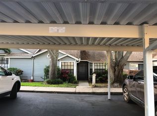 2463 Bentley Dr, Palm Harbor, FL 34684