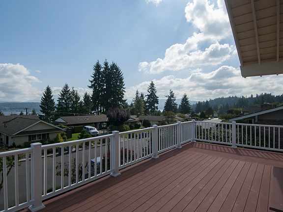 4th image of 257 174th Pl NE