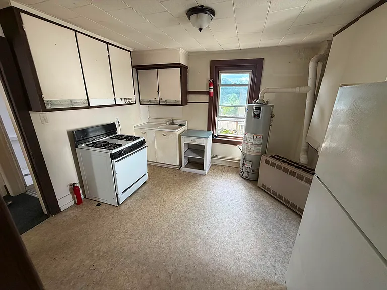 277 E Hickory St #2 — Photo 6