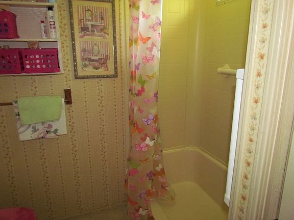 5th image of 2354 Windermere Ln
