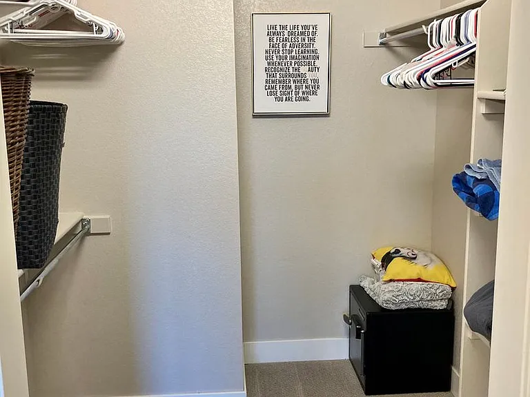 2751 Iowa Dr #301 — Photo 20