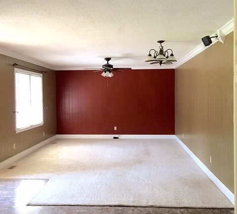 3rd image of 109 Hotel Hill Dr