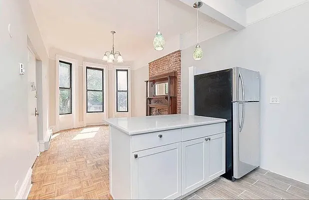 Rented by Compass | media 11