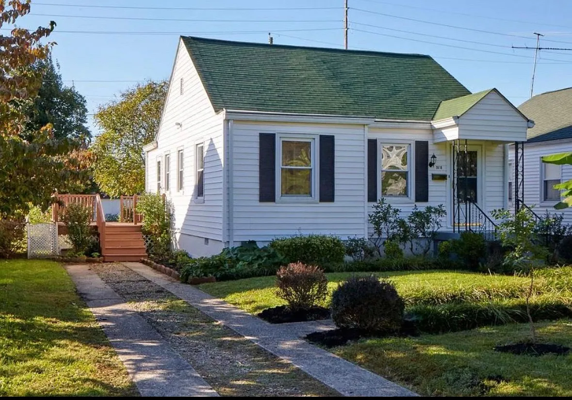 Building Photo - 3810 Staebler Ave