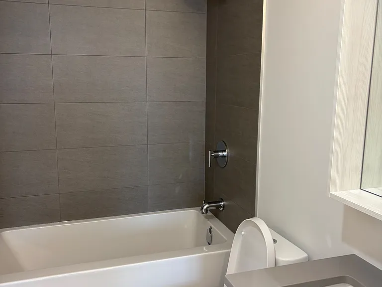 35 Parliament St E #2711 — Photo 8