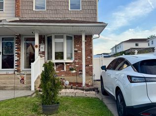 28 Cheryl Ave, Staten Island, NY 10312