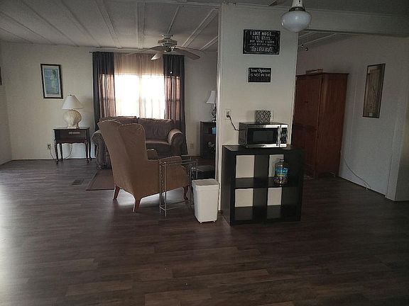 4th image of 360 Heritage Blvd