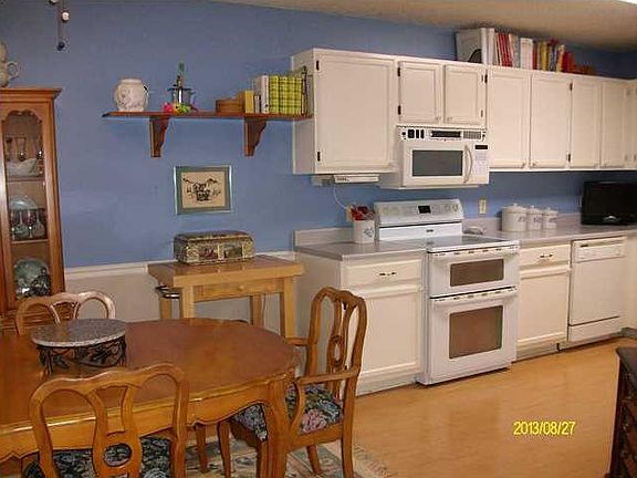 2nd image of 1426 Sterling Point Dr