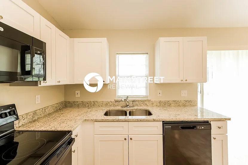 4110 20th ST SW — Photo 4