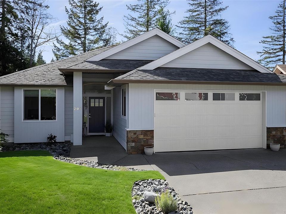 1st image of 207 Linstead Pl
