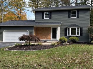 336 S Colonial Dr, Cortland, OH 44410