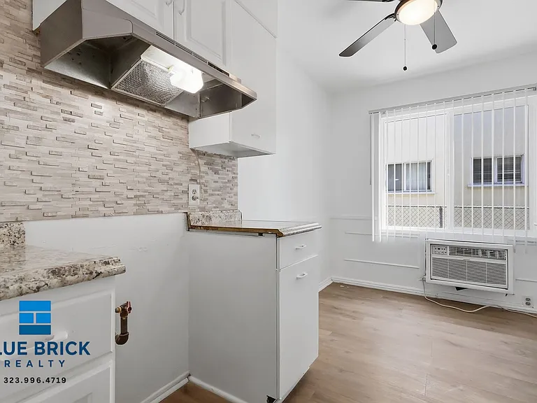 5642 Laurel Canyon Blvd #B — Photo 24