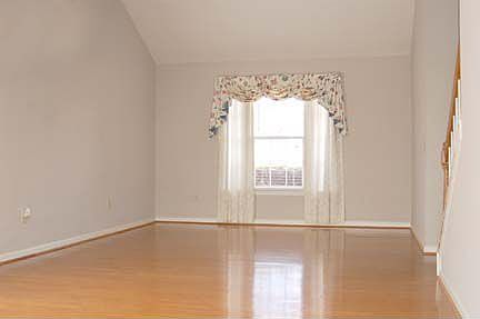 Even more hardwoods in the living room too!