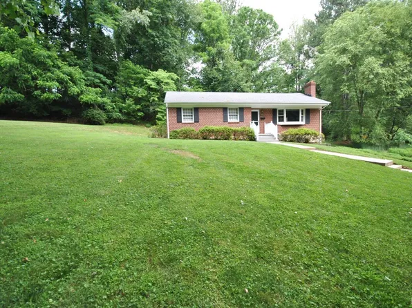 1821 Mobile Rd, Lynchburg, VA 24503