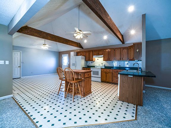 5th image of 3090 Countryside Dr