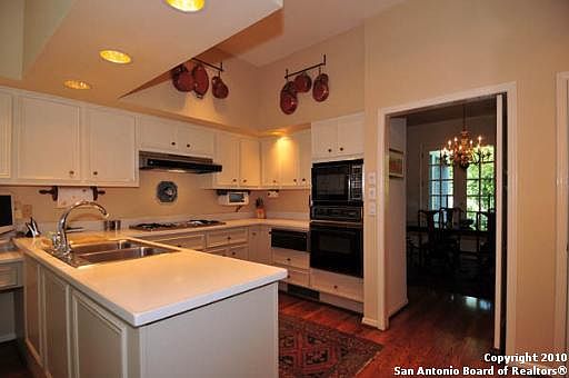 5th image of 110 KENNEDY AVE #1A