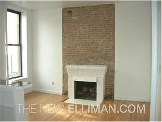 Rented by Douglas Elliman | media 19