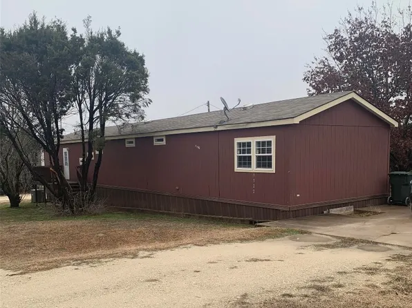 5722 Lone Star Cir, Granbury, TX 76048
