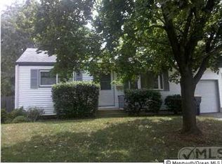 14 Edward Ave, Old Bridge, NJ 08857