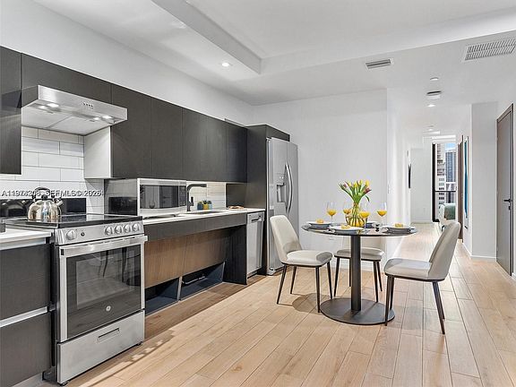 2nd image of 398 NE 5th St #2515