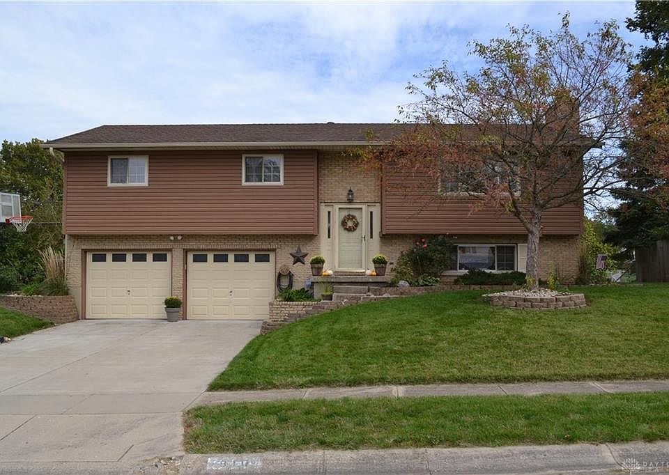 1st image of 810 Lea Ave
