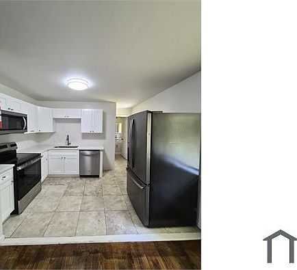 5th image of 1007 Kipling St SE