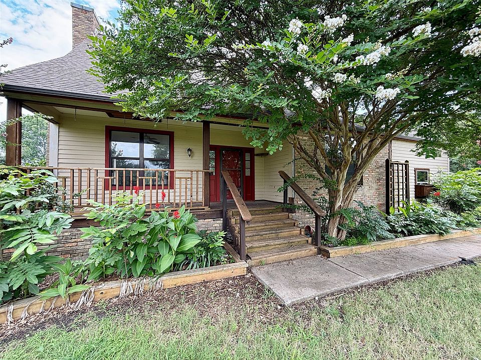 1st image of 12B Rhea Mills Cir
