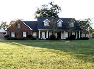 4608 Oak Ridge Dr, Sulphur, LA 70665