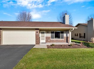 1714 Garden Ln, West Bend, WI 53095