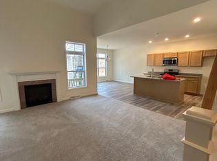 28B Idared Ln, Clifton Park, NY 12065