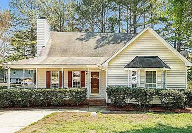 5 bed, 2112 sqft, $2,345 — Photo 1