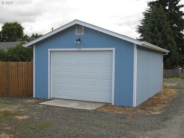 2nd image of 2216 23rd Ave #A