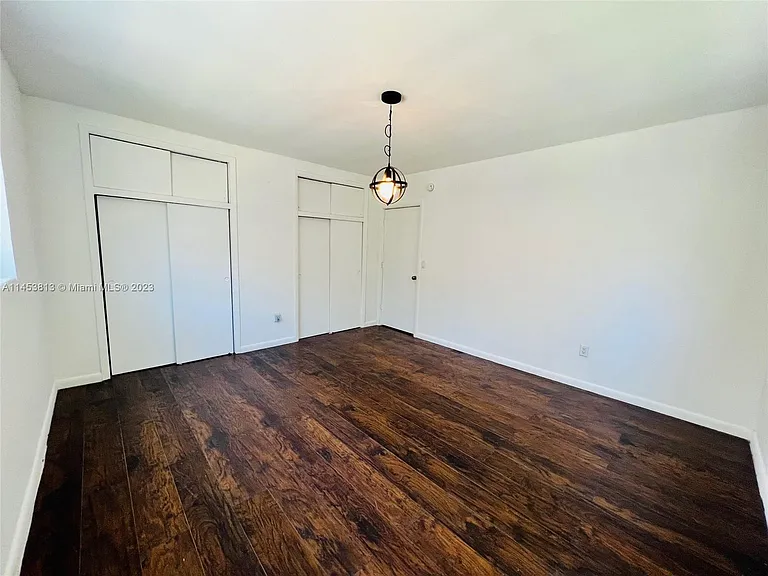 1120 Euclid Ave #7 — Photo 10